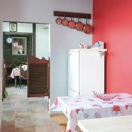 Holiday home Awesome In Vergoncey With Kitchen *