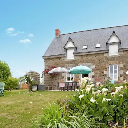 3 Bedroom Amazing In Vergoncey Vergoncey