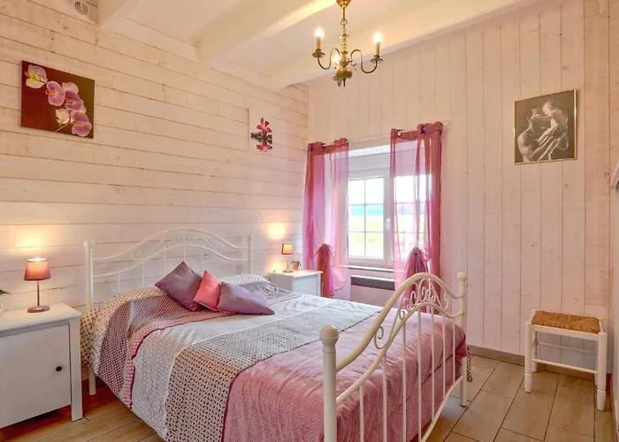 3 Bedroom Amazing In Vergoncey