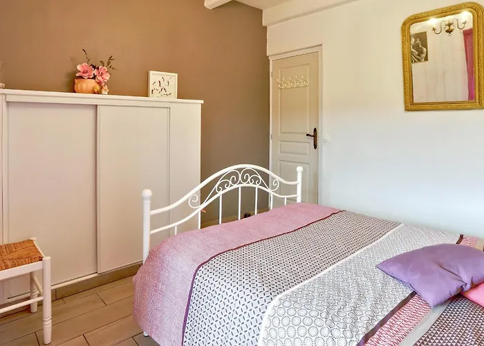 3 Bedroom Amazing In * Vergoncey